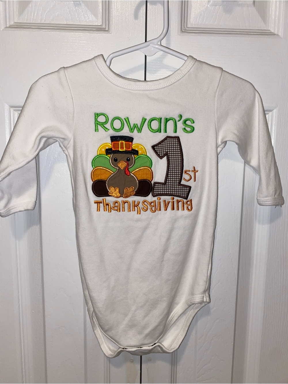 Personalized 'Rowan's 1st Thanksgiving' Baby Bodysuit - Fall Applique Size 12m